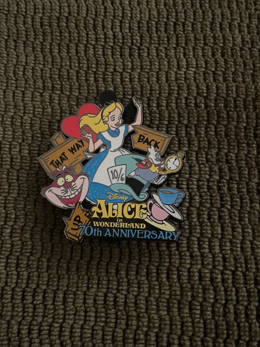Alice in Wonderland 70th Anniversary Limited Release Pin